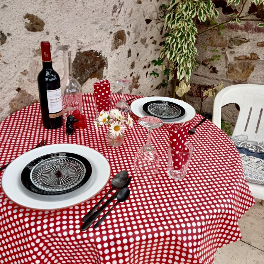 Les Cerisiere Acomodação com café da manhã Cheffois Exterior foto